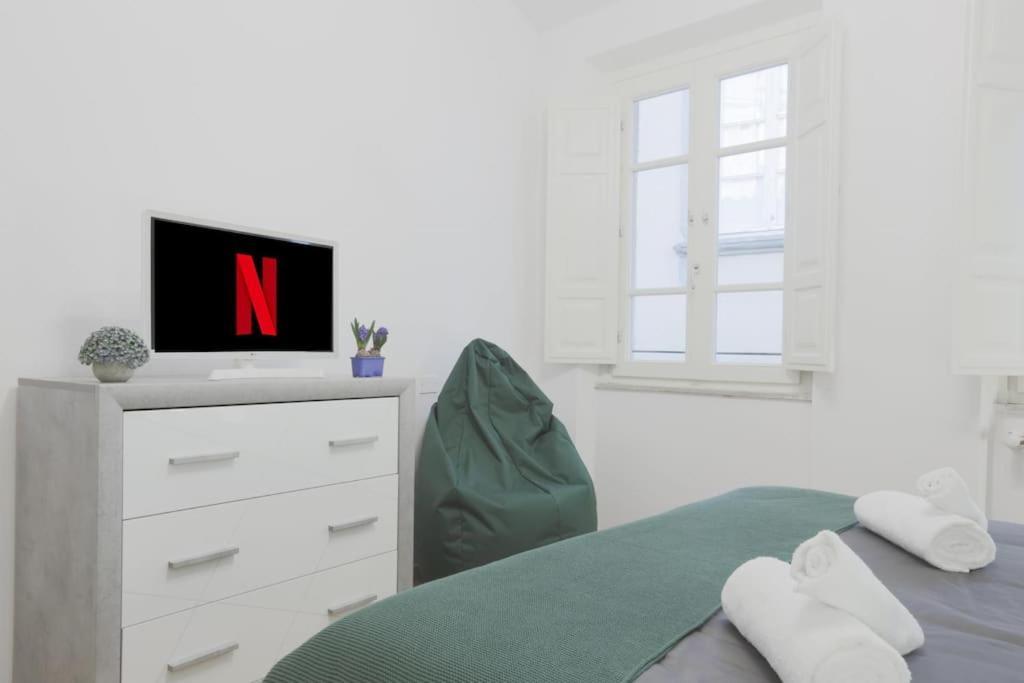 *New Attic*-Lucca Citycenter-Balcony-Netflix 外观 照片